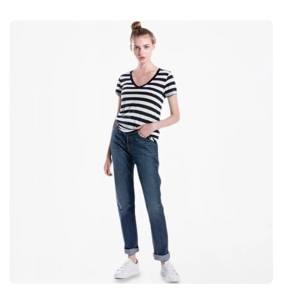 Levi's 501 Premium Button Fly HighRise Original Fit Straight Leg Jean 28w/Measur